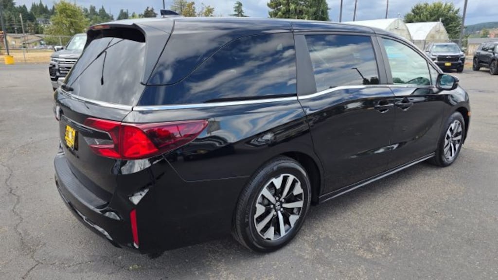 Used 2025 Honda Odyssey EX-L