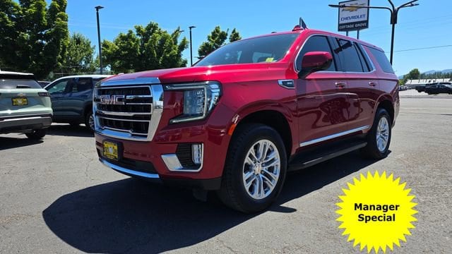 2023 GMC Yukon SLT's photo