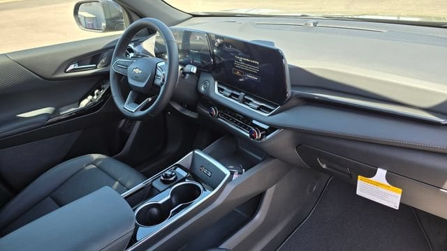 2026 Chevrolet Equinox LT - Photo 14