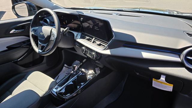 2026 Chevrolet Trax LT - Photo 14