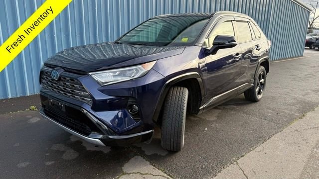 2021 Toyota RAV4 XSE's photo