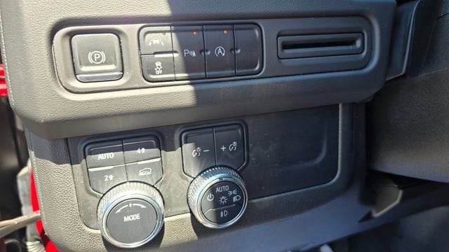 2023 GMC Yukon SLT - Photo 20
