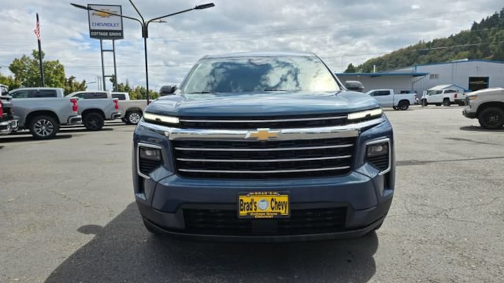 Used 2026 Chevrolet Traverse LT SUV