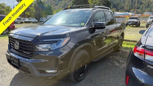 2022 Honda Ridgeline Black Edition's photo