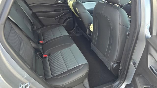 2026 Chevrolet Trax LT - Photo 12