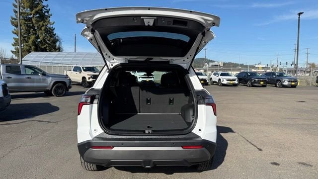 2026 Chevrolet Equinox LT - Photo 9