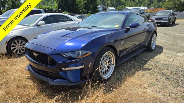 2018 Ford Mustang GT Coupe Premium's photo