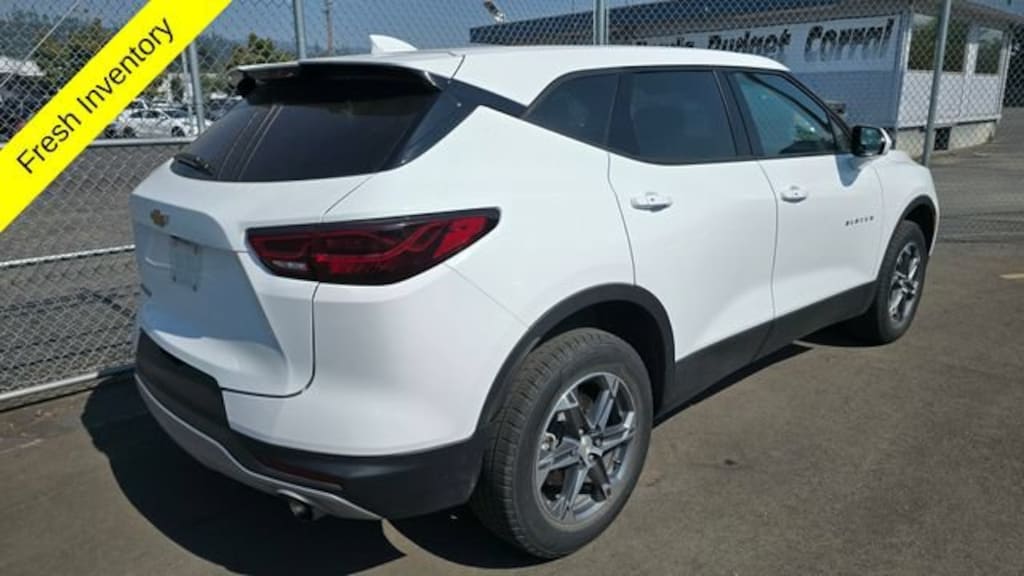Used 2025 Chevrolet Blazer 2LT SUV