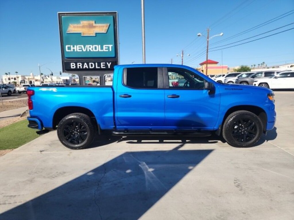 New 2026 Chevrolet Silverado 1500 Custom Truck Crew Cab