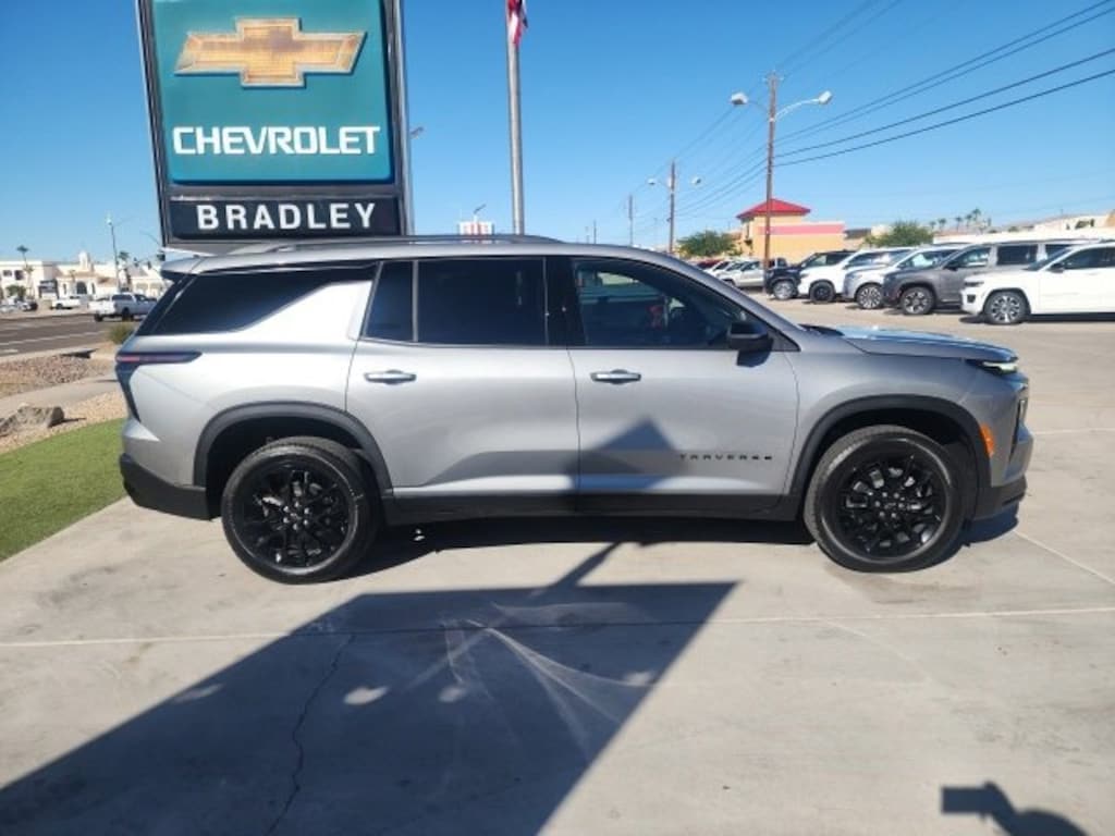 New 2026 Chevrolet Traverse LT SUV