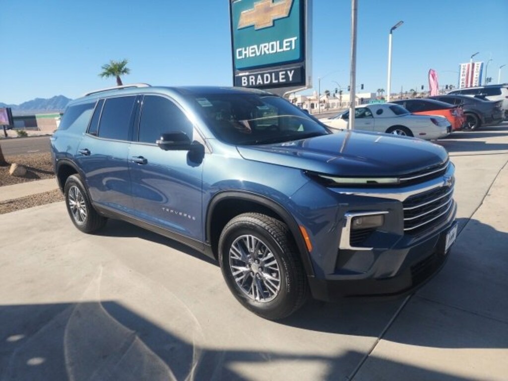 New 2026 Chevrolet Traverse LT SUV