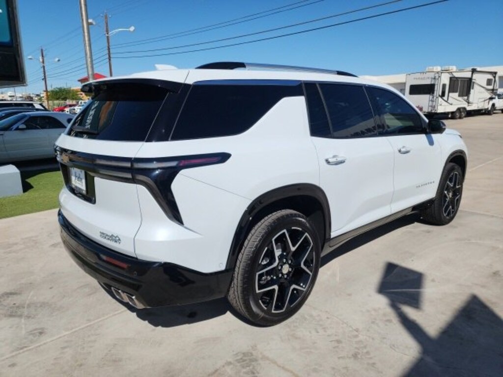 New 2026 Chevrolet Traverse High Country SUV