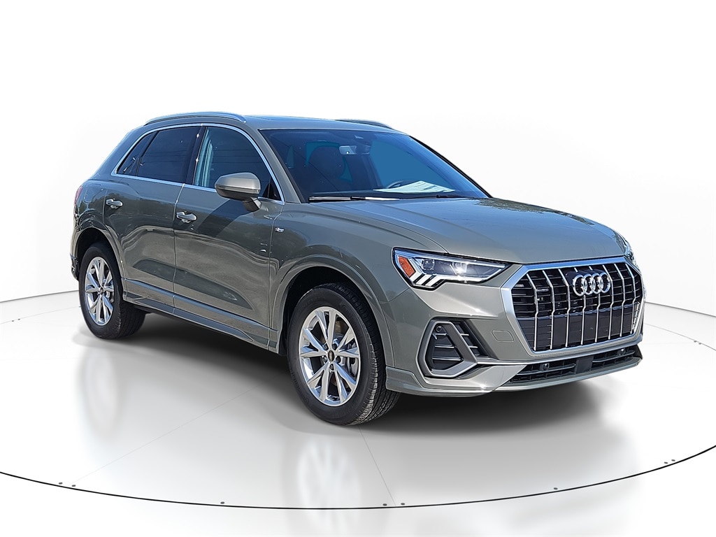 2025 Audi Q3 45 S line Premium