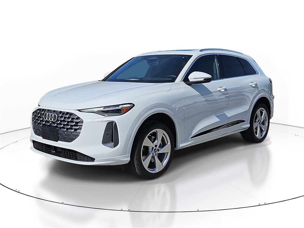 2025 Audi Q5 2.0T Premium Plus photo 2