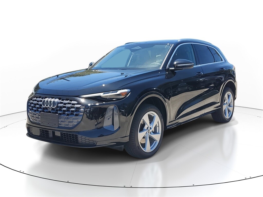 2025 Audi Q5 2.0T Premium Plus photo 2