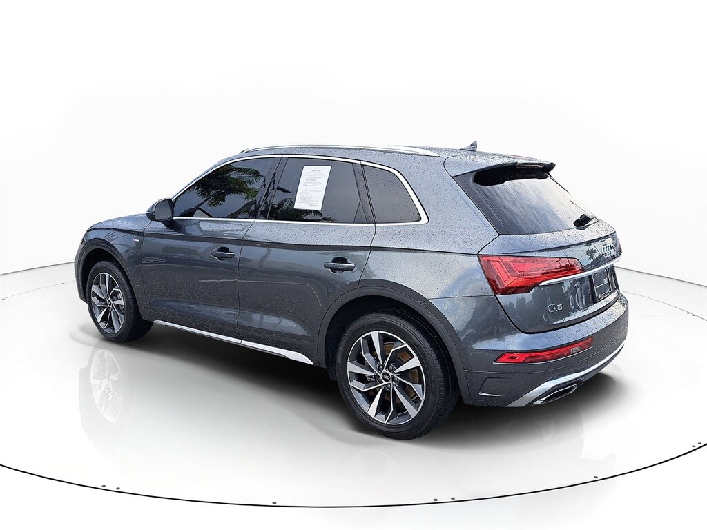 2022 Audi Q5 45 S line Premium photo 3