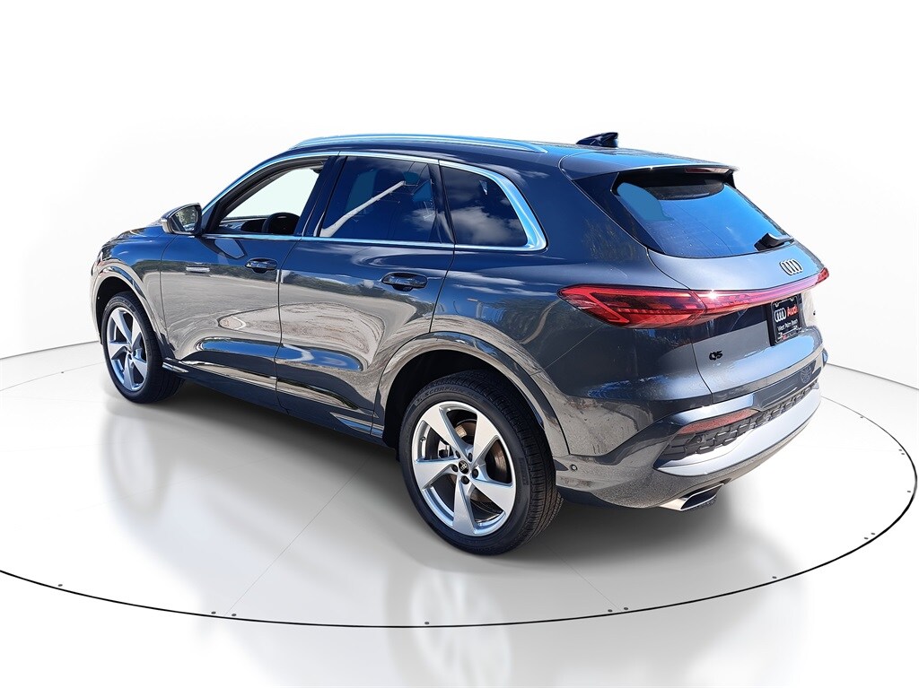 2025 Audi Q5 2.0T Premium Plus photo 3