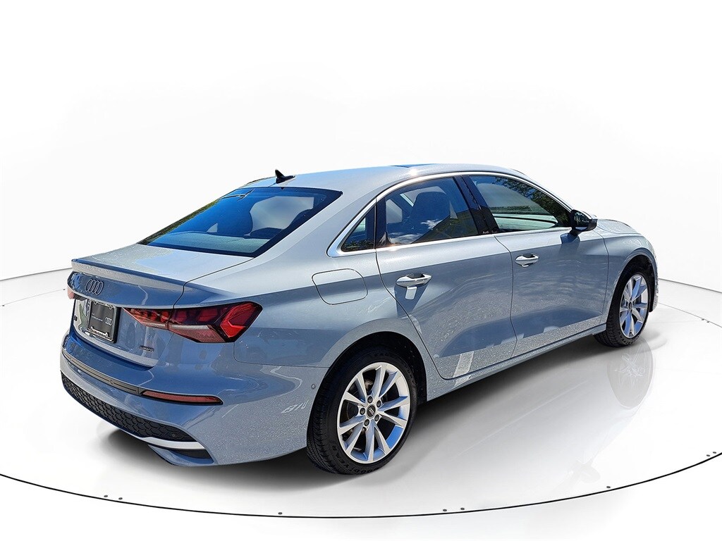 2025 Audi A3 40 Premium photo 4