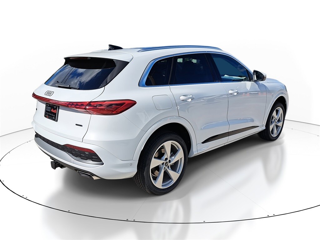 2025 Audi Q5 2.0T Premium Plus photo 4