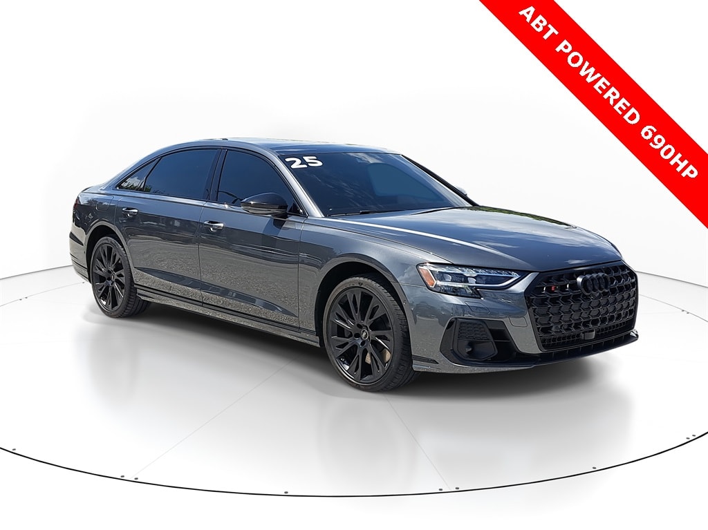 2025 Audi S8 Sedan 