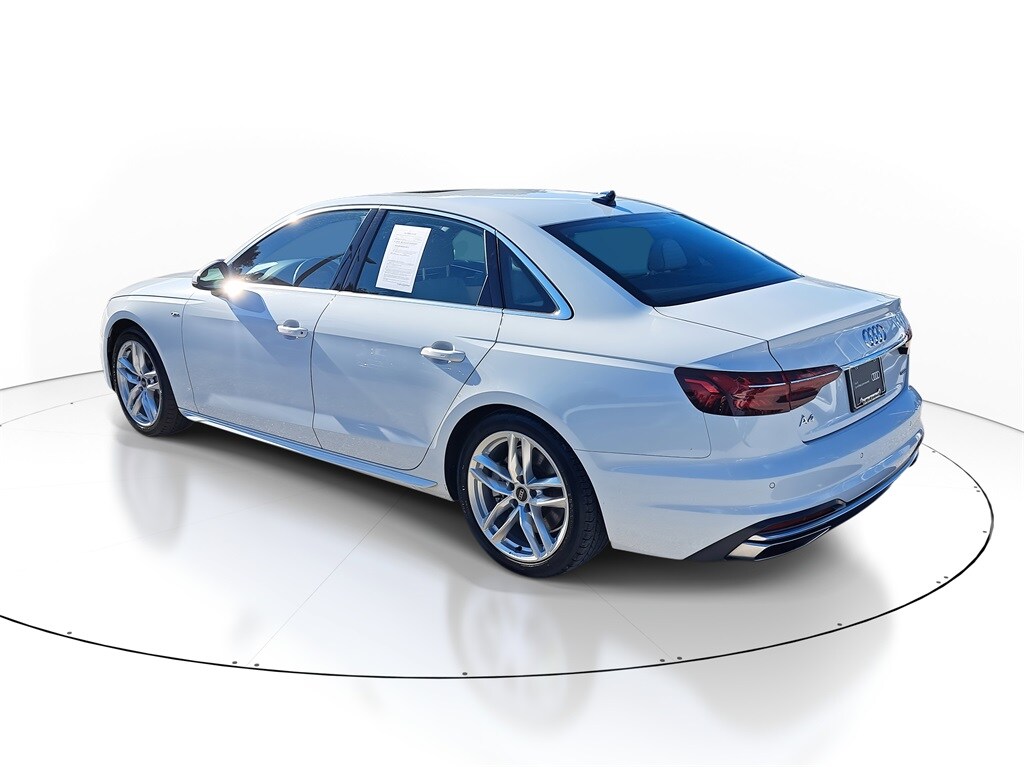 2024 Audi A4 45 S line Premium photo 3