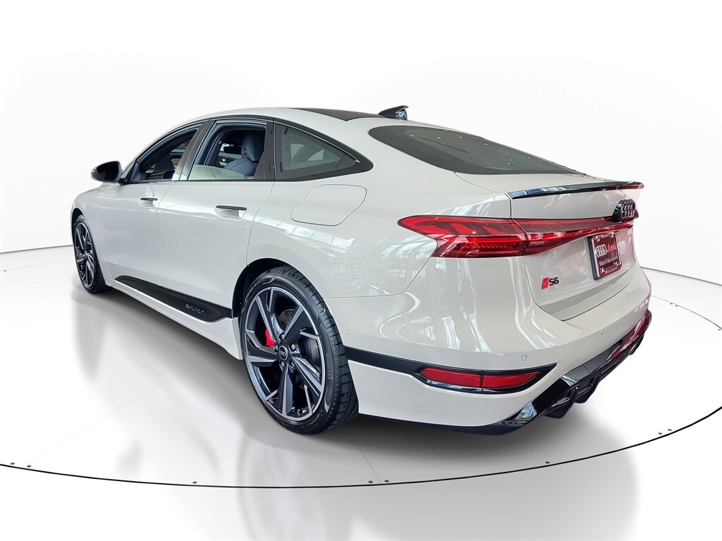 2025 Audi S6 Prestige photo 3