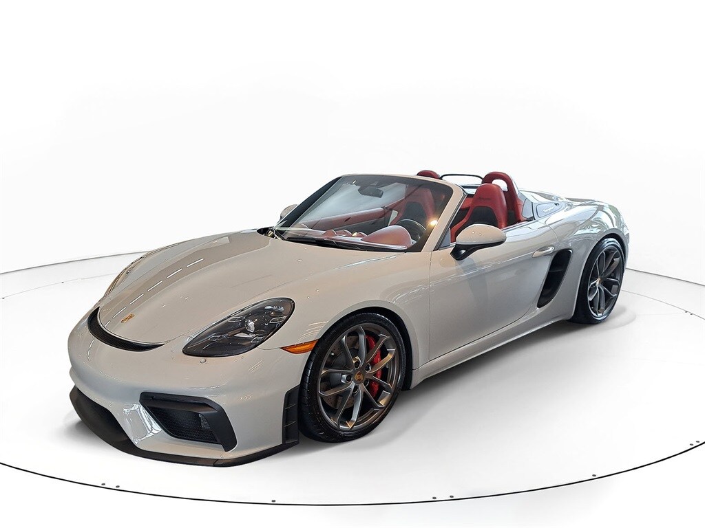 2020 Porsche Boxster Spyder Base photo 2