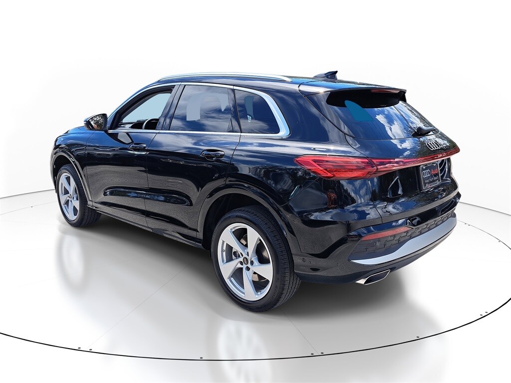 2025 Audi Q5 2.0T Premium Plus photo 3