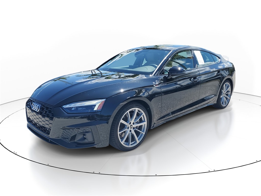 WAUDACF54SA013945