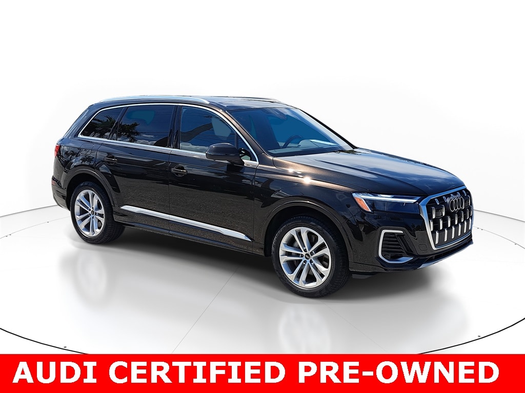 2025 Audi Q7 45 Premium