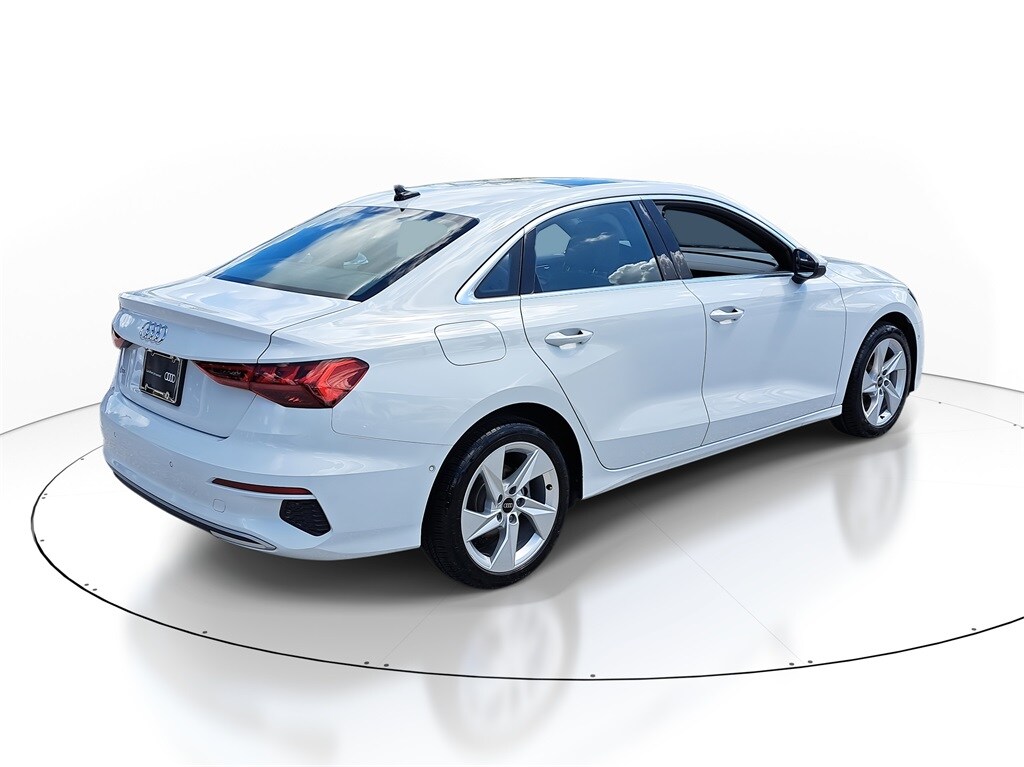2024 Audi A3 40 Premium photo 4