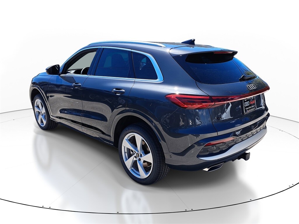 2025 Audi Q5 2.0T Premium Plus photo 3
