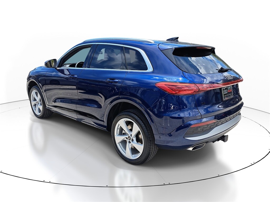 2025 Audi Q5 2.0T Premium Plus photo 3