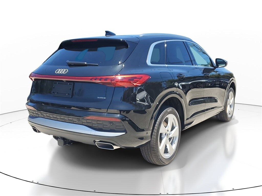 2025 Audi Q5 2.0T Premium Plus photo 4