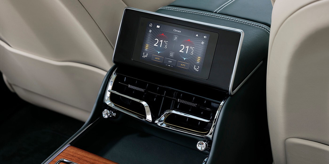 Bentley Flying Spur Hybrid Connected Car Service