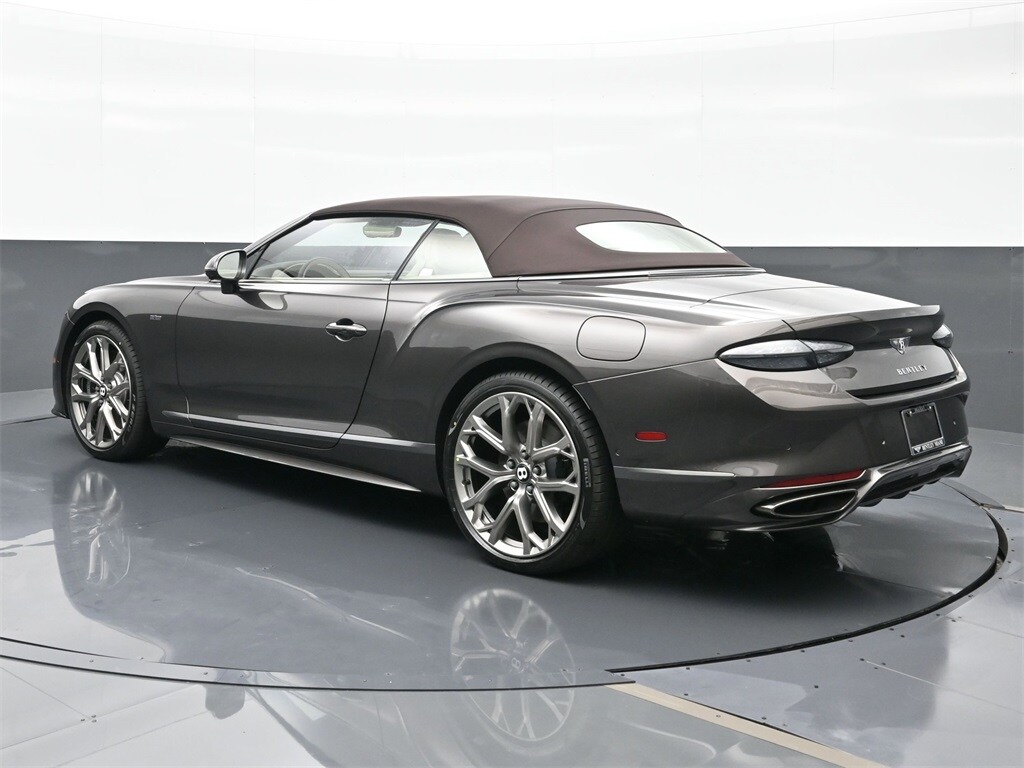 2025 Bentley Continental GT Speed photo 2