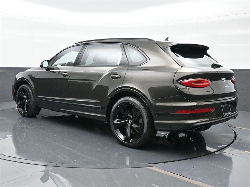 2024 Bentley Bentayga EWB Azure photo 3