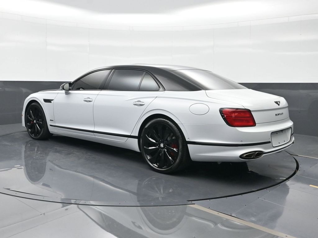 Used 2026 Bentley Flying Spur Azure Sedan