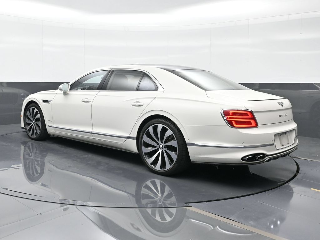 Certified 2023 Bentley Flying Spur V8 Sedan