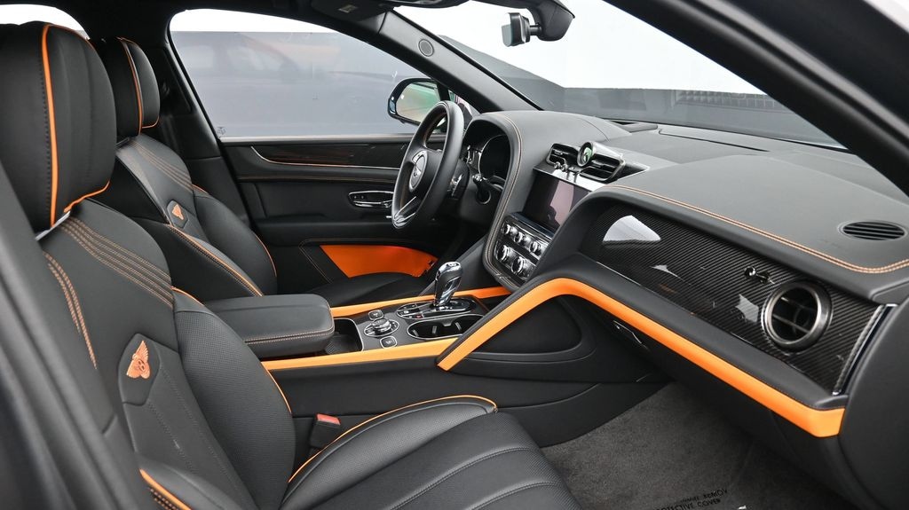 Certified 2025 Bentley Bentayga V8 SUV