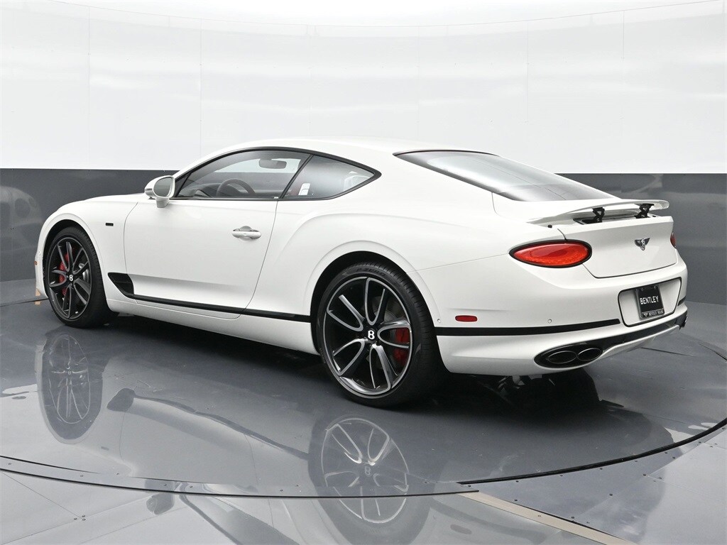 2024 Bentley Continental GT V8 photo 3