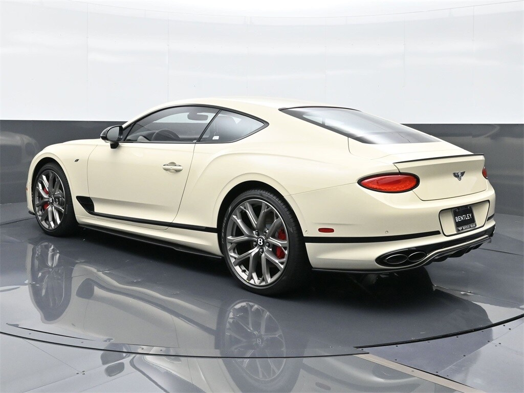 2024 Bentley Continental GT V8 S photo 3