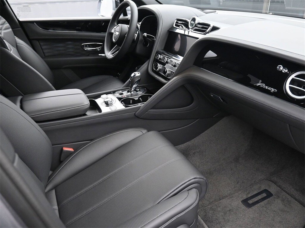2024 Bentley Bentayga EWB Azure photo 2