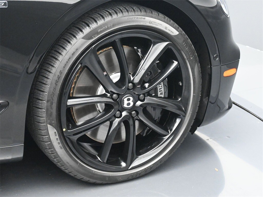 2024 Bentley Continental GT V8 photo 4