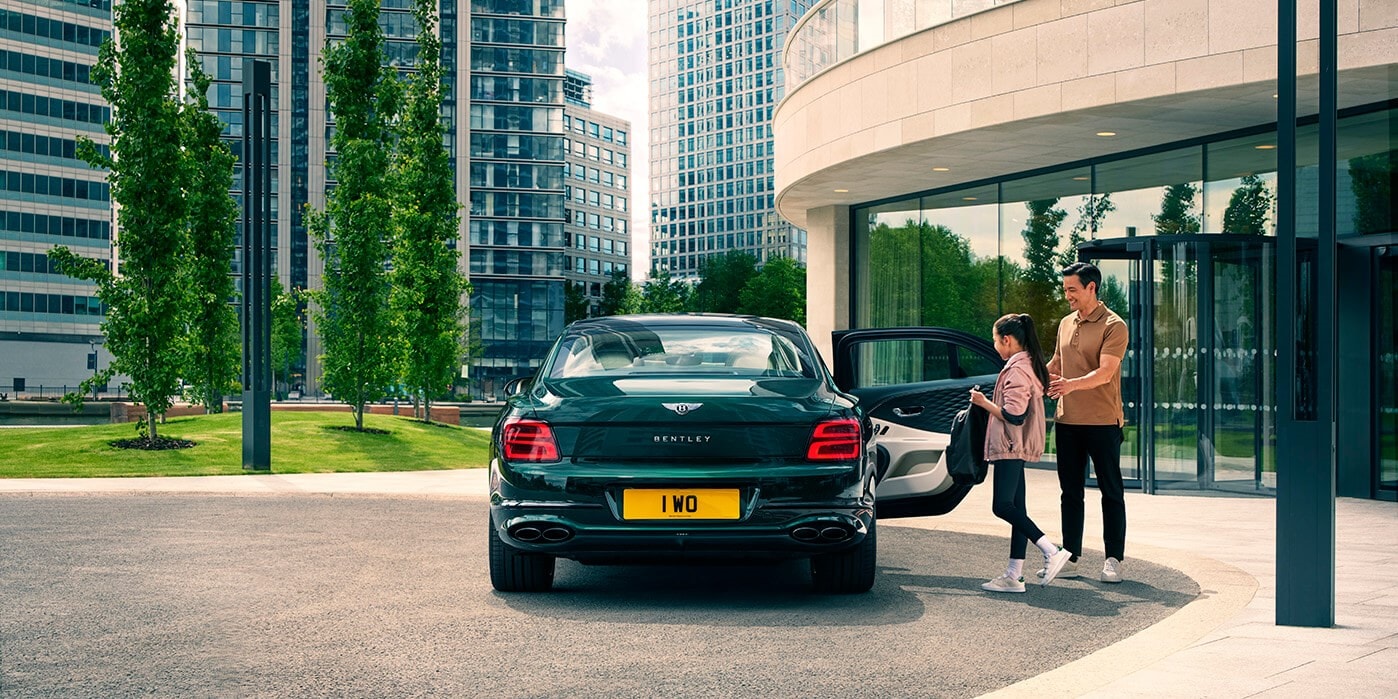 Bentley Flying Spur Hybrid
