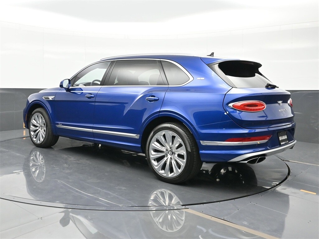 2023 Bentley Bentayga EWB Azure First Edition photo 3