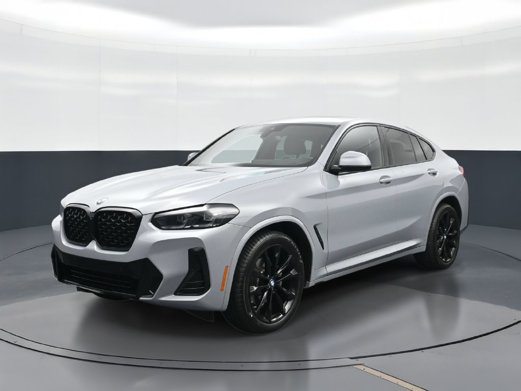 2023 BMW X4