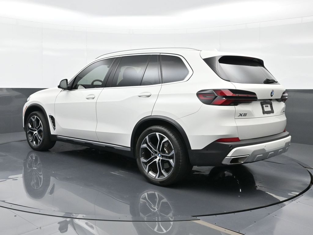Used 2024 BMW X5 sDrive40i SUV
