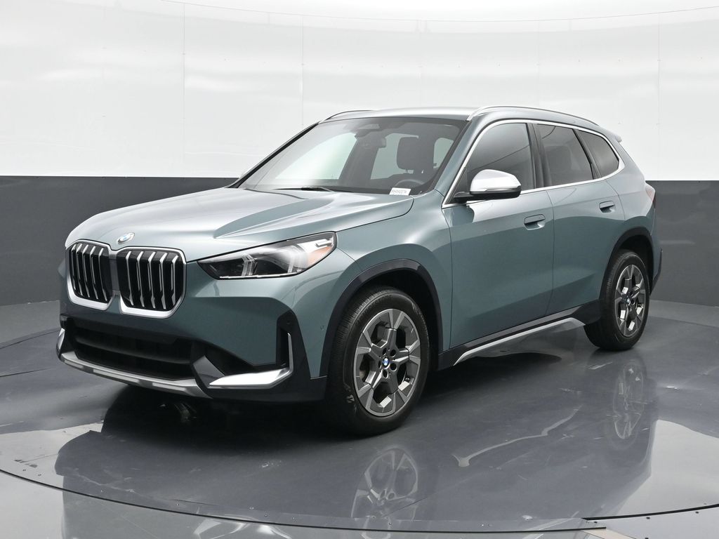 2024 BMW X1 28i