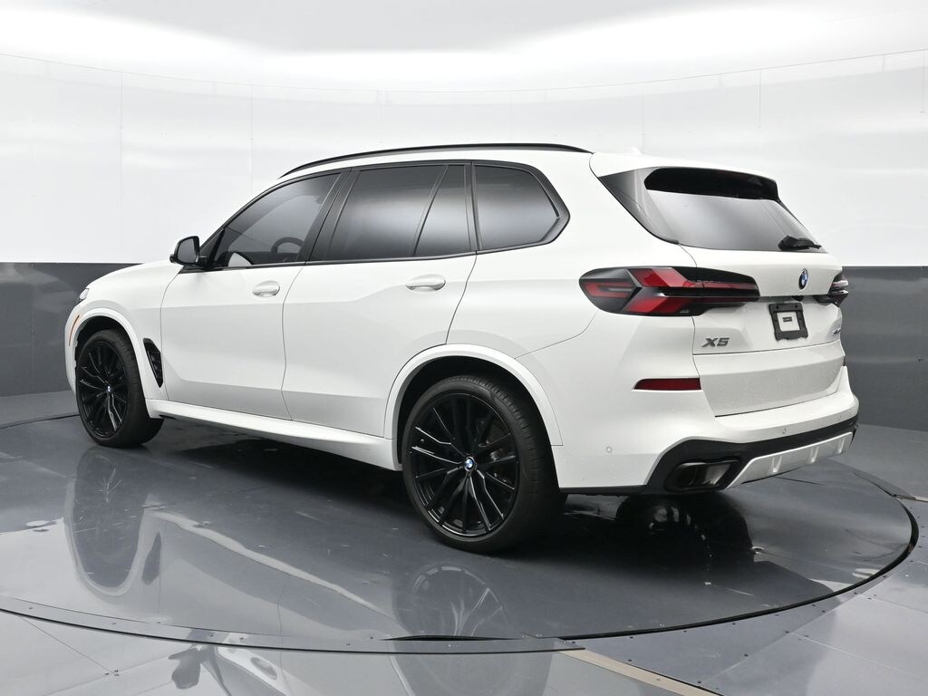 Certified 2025 BMW X5 sDrive40i SUV